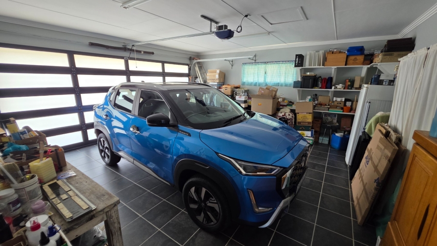 3 Bedroom Property for Sale in Blue Ridge Western Cape